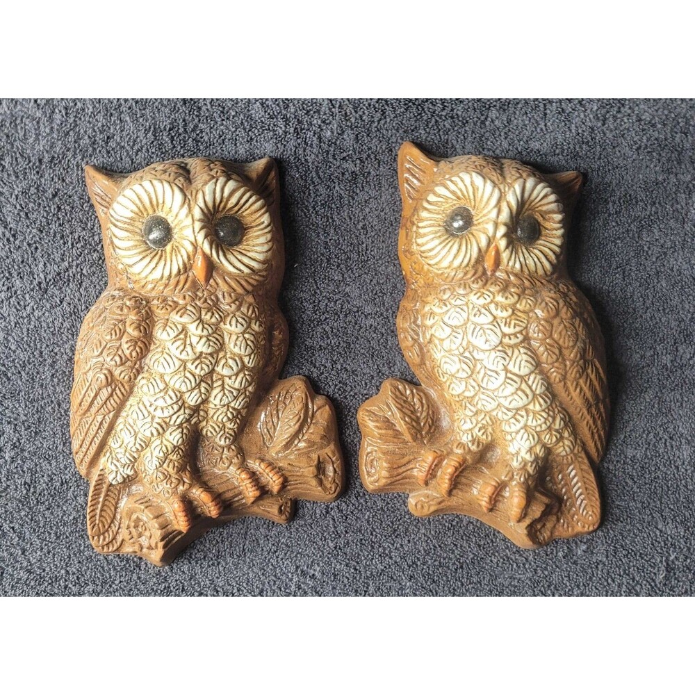 Pair of Vintage 1970s Chalkware Owl Wall Hanging Plaques Faux Wood Decor